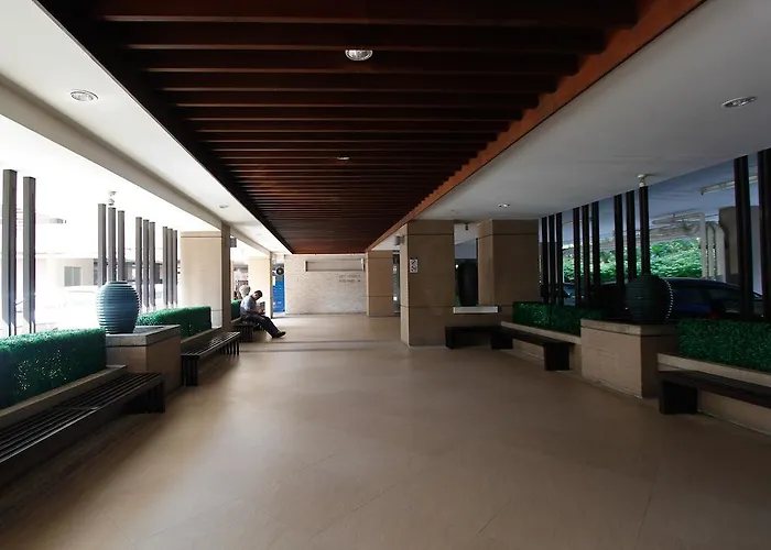 Krongthong Mansion & Hotel 3*