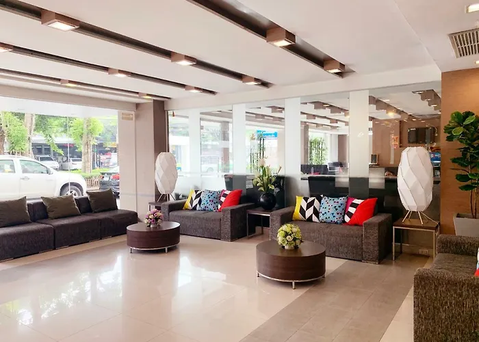 Krongthong Mansion & Hotel 3*